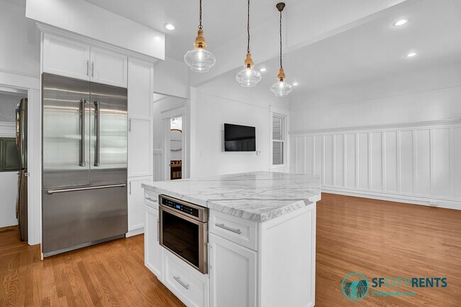 Photo - Presidio Heights: Remodeled Flat w/ Privat... Unit 3918 Sacramento Street
