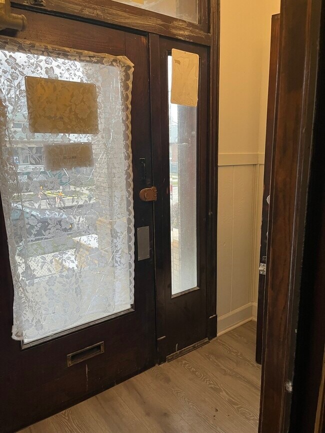 Photo - 7419 S Ingleside Ave