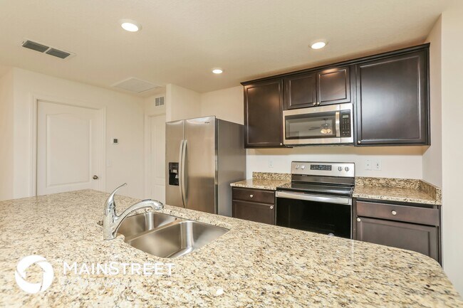 Photo - 35669 Rose Moss Ave