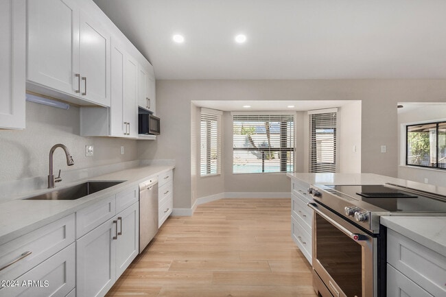 Photo - 3128 E Charleston Ave