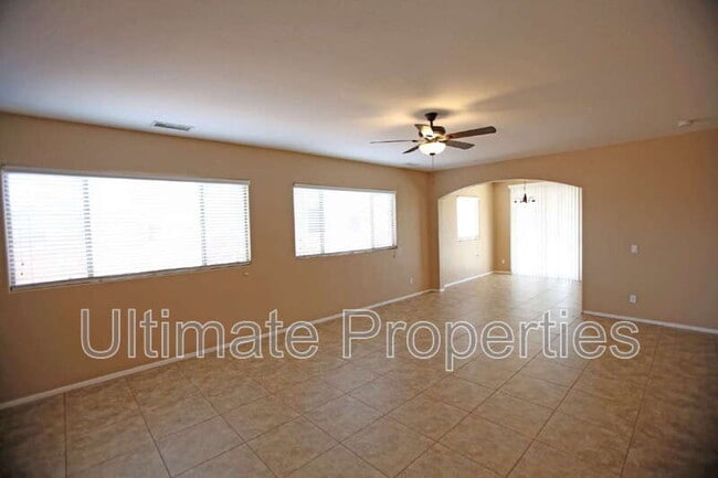 Photo - 17023 W Bridlington Ln