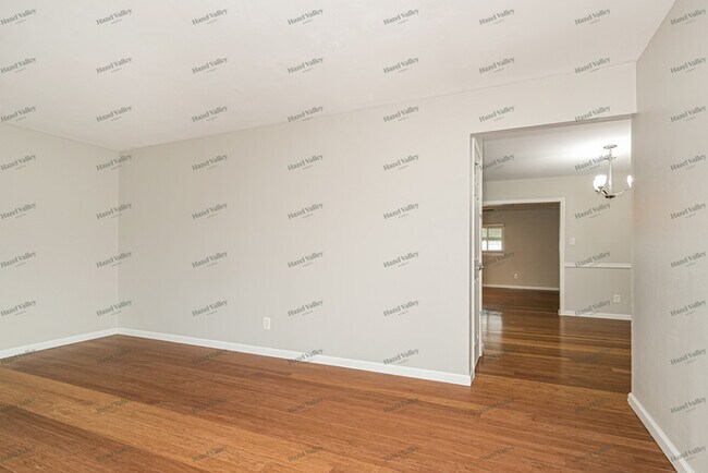 Photo - 5414 Butler Hill Estates Dr