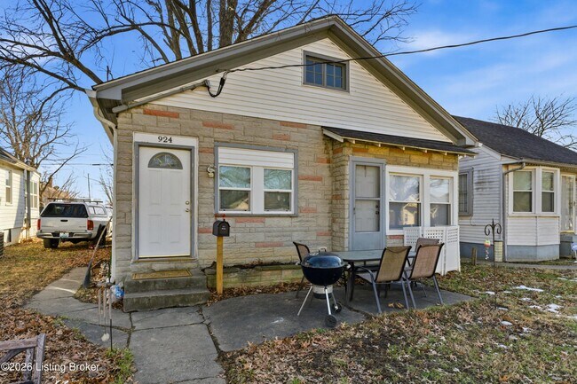 Photo - 924 Burton Ave