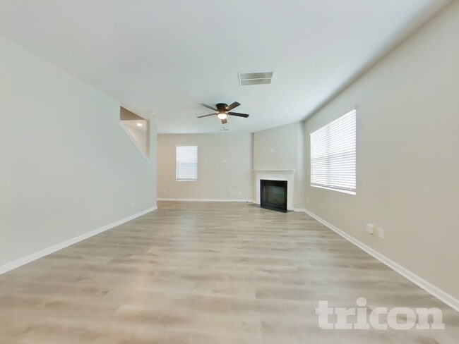 Photo - 99 Yonah Way