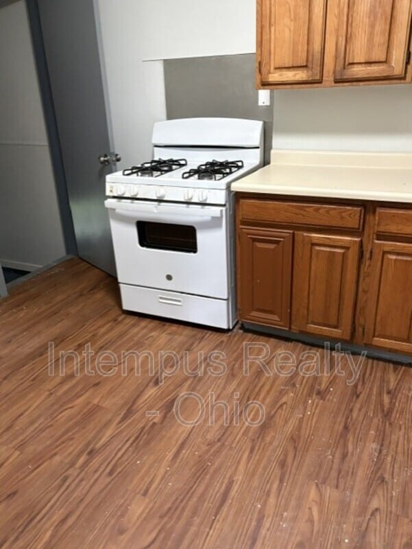 Photo - 2129 Kensington Ave