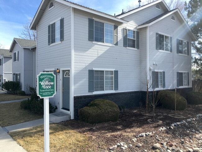 3079 Airport Rd Unit 3