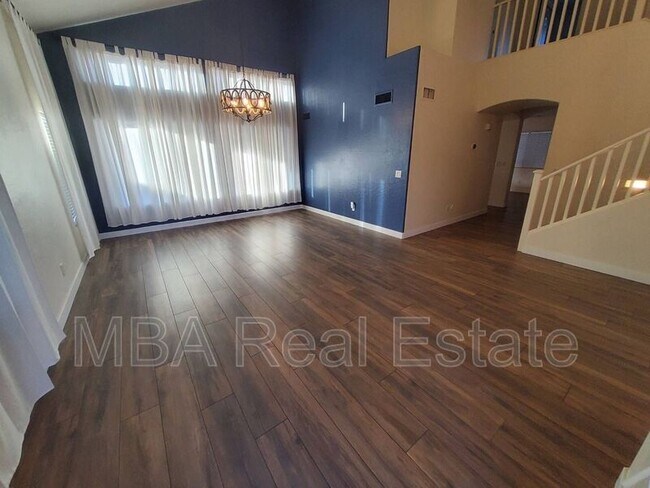 Photo - 5227 W Desert Ln