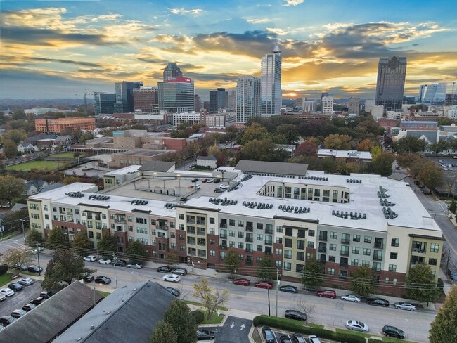 Photo - The Lincoln Apartments