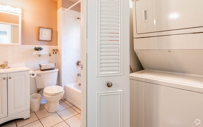 Bathroom and Laundry - 1BR, 1BA - Model - 976 SF
