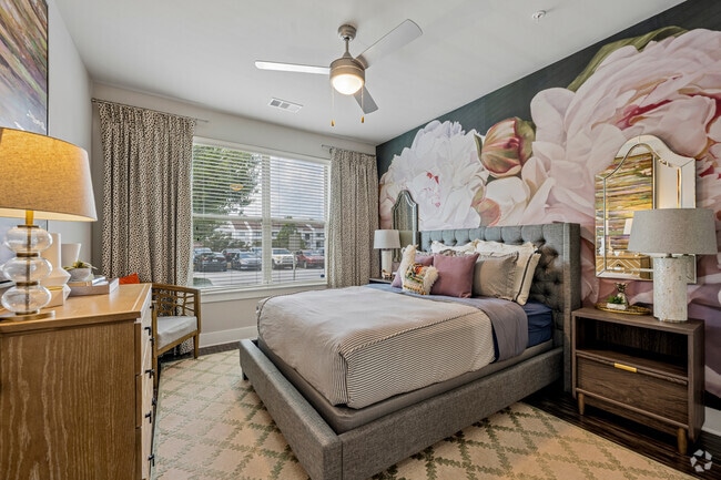 Emory (U) 2BR, 2BA - 1,081SF - 2nd Bedroom