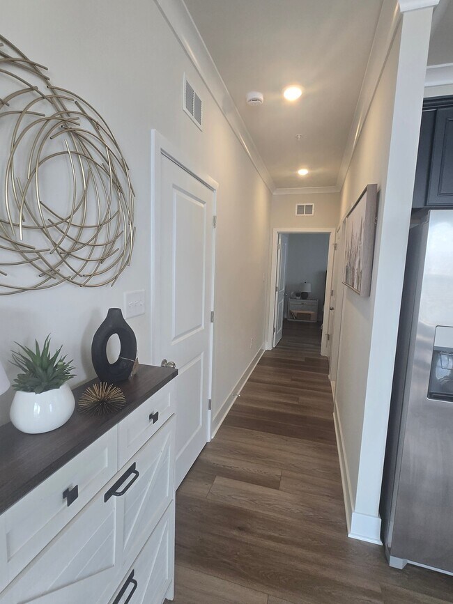 Photo - 10843 Melbourne Wy Unidad 10843 Melbourne Way