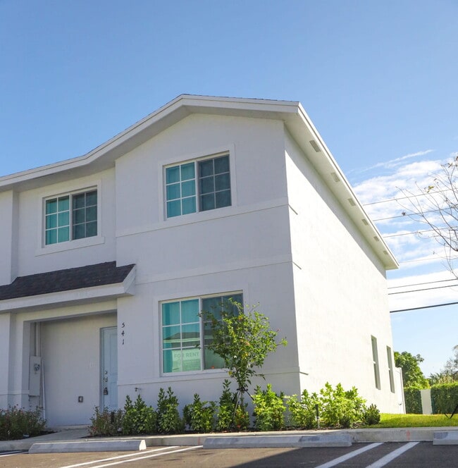 Photo - Northwest 10th Court, Florida City, FL 33034 - 3 BR 2.5 BA townhouse