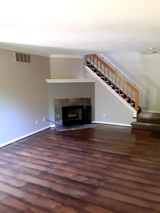 Photo - 38640 Evonshire