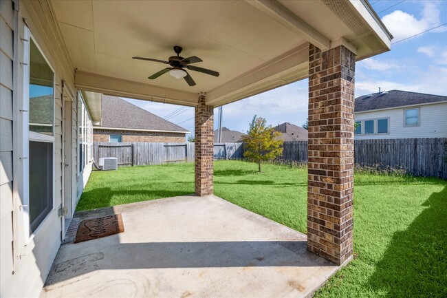 Photo - 205 Brookwood Park Ln
