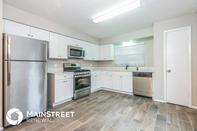 Photo - 2125 Turmeric Ave