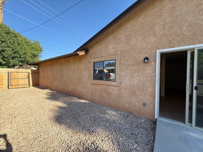 Photo - 556 S 1100 E Unit St George Duplex