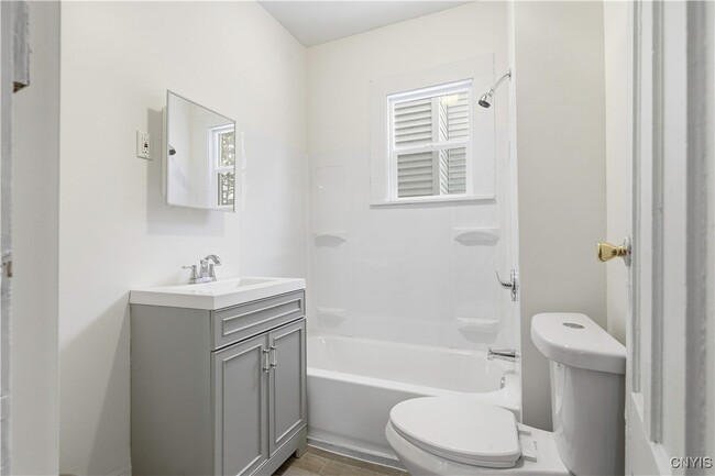 Photo - 344 Bryant Ave