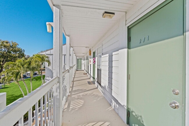 Photo - 271 Cypress Point Dr