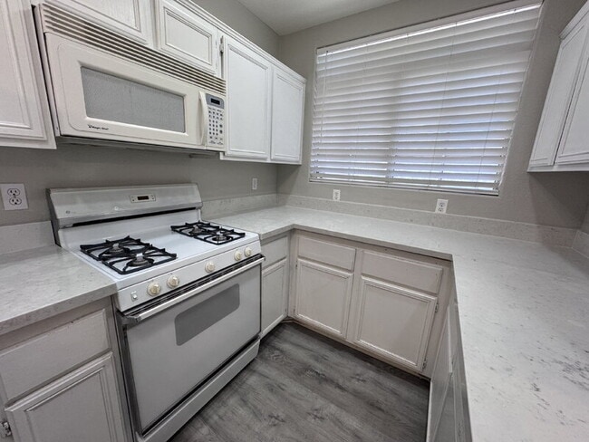Photo - 2201 Ramsgate Dr