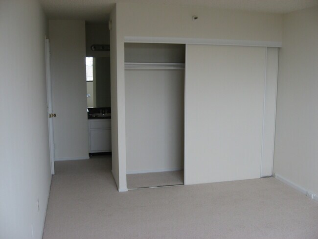 5911 Edsall Rd., APT #705