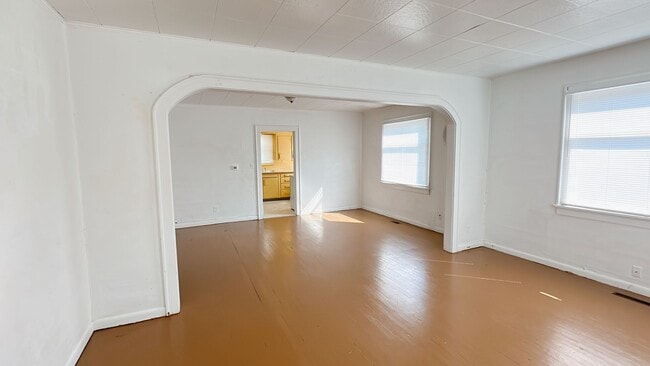 Photo - 3 bdrm + bonus room/1 bath house with gara...