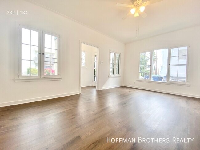 1445 N Vista St Los Angeles, CA 90046 - 1445 N Vista St Los Angeles, CA 90046