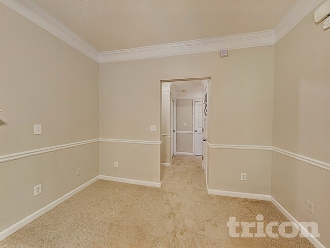 Photo - 130 Nowell Dr