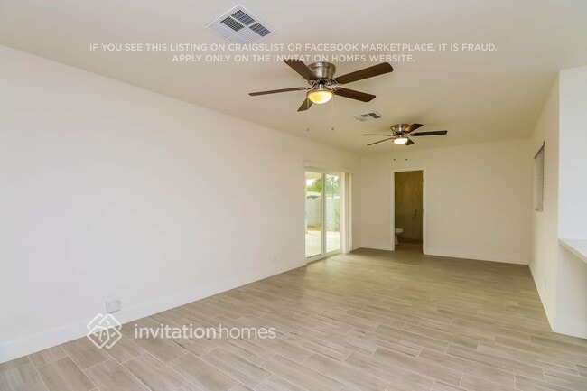 Photo - 743 W Ivanhoe St