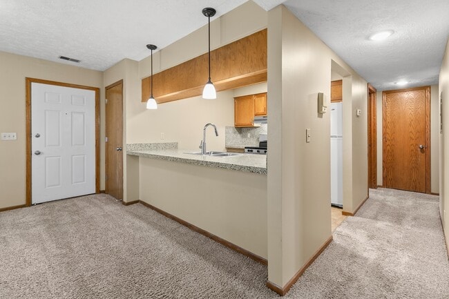 Cocina - 2906 S 123rd St