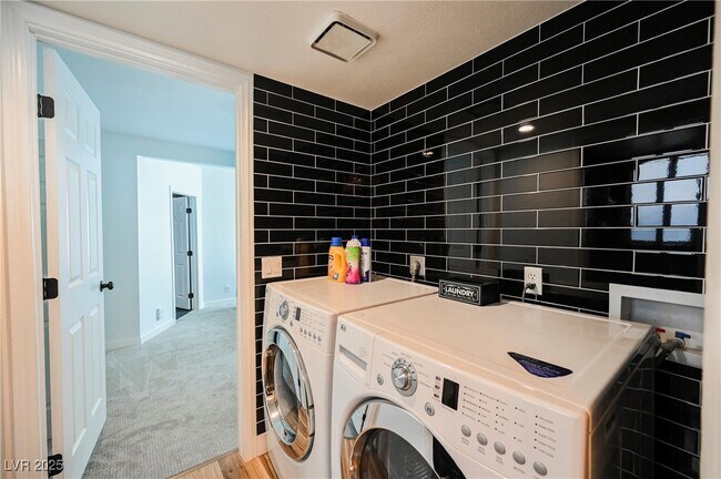 Photo - 1640 Crystal Shadows Cir