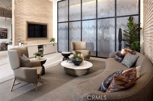 Photo - 511 S Harbor Blvd Unidad 620