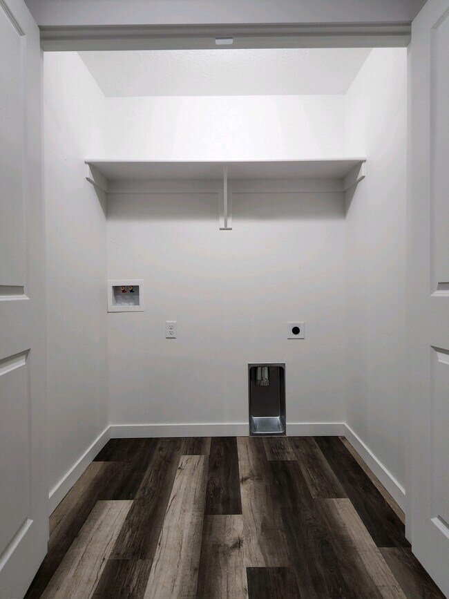 Photo - 102 Briscoe Rd Unidad D