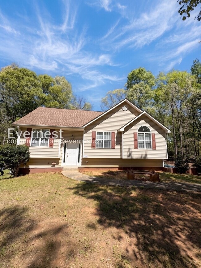 Building Photo - 228 Nina Cir