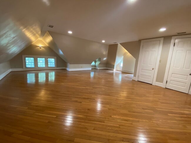 Photo - 2641 Highland Ave Unit 2