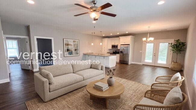 Photo - 3 Bed, 2 Bath Home with Garage / Pet-Friendly / Available Now!