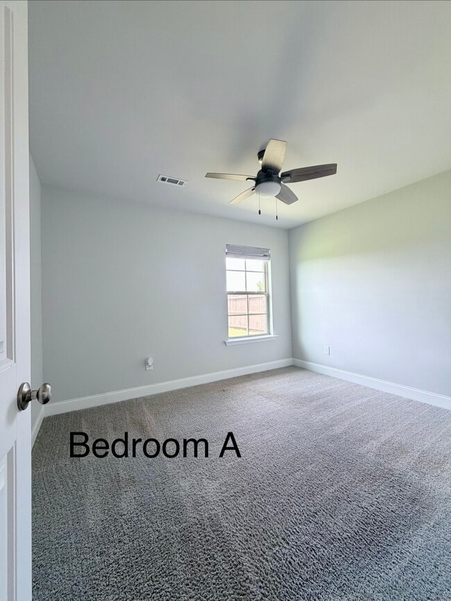 Photo - 202 Abercorn Dr