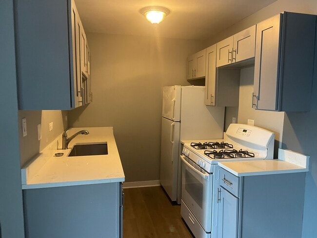 Photo - 928 Jonathan Ct Unit 304