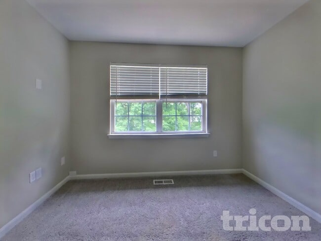 Photo - 1306 Sutler Terrace