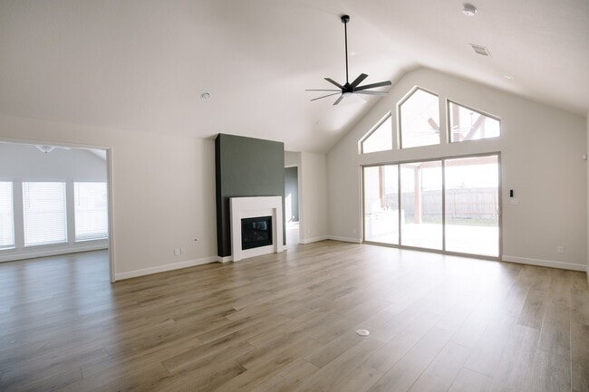 Building Photo - 24203 Norwood Groves Dr Rental