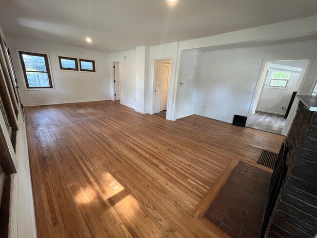 Photo - 3500 Kyle Ave N Unit A