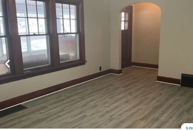 Building Photo - 685 Woodville Rd Rental