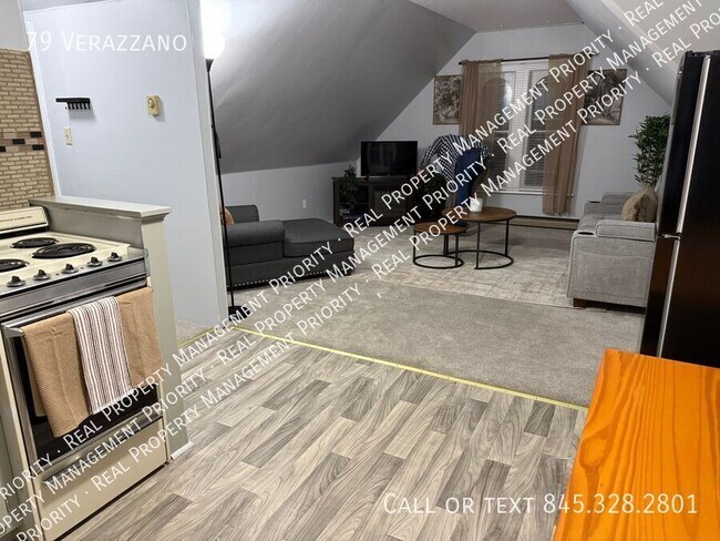 Photo - 79 Verazzano-