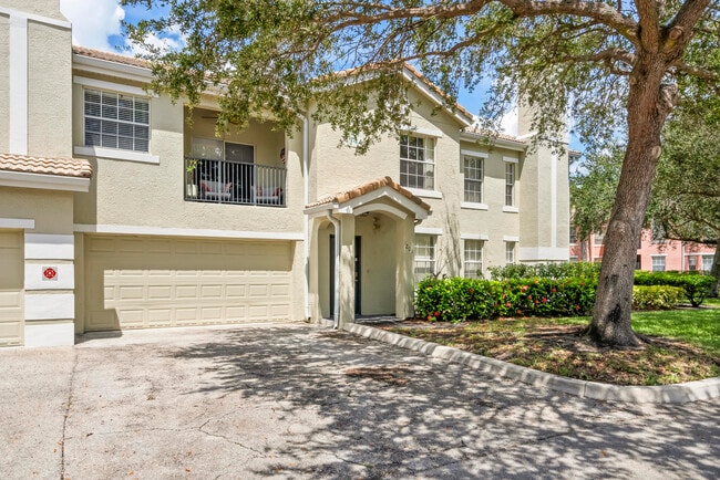 Photo - 166 SW Peacock Blvd Unit 34-201