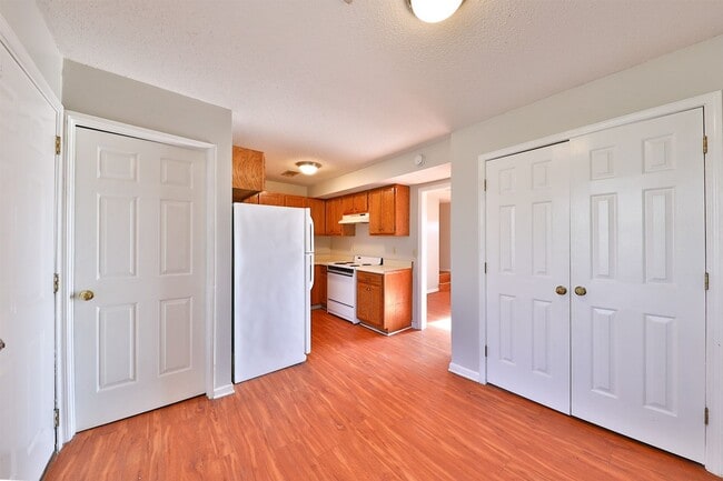 Photo - 214 Olive St Unidad A