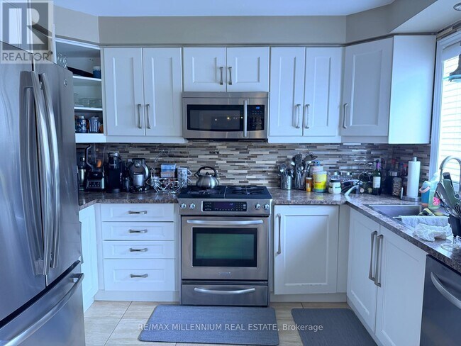 Photo - 234 Waterbury St