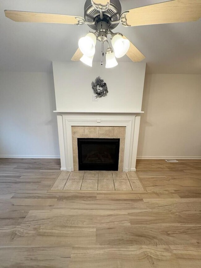 Photo - Updated Townhouse near Downtown Bloomington!