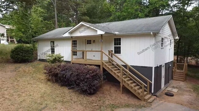 Building Photo - 107 Ledbetter Ln