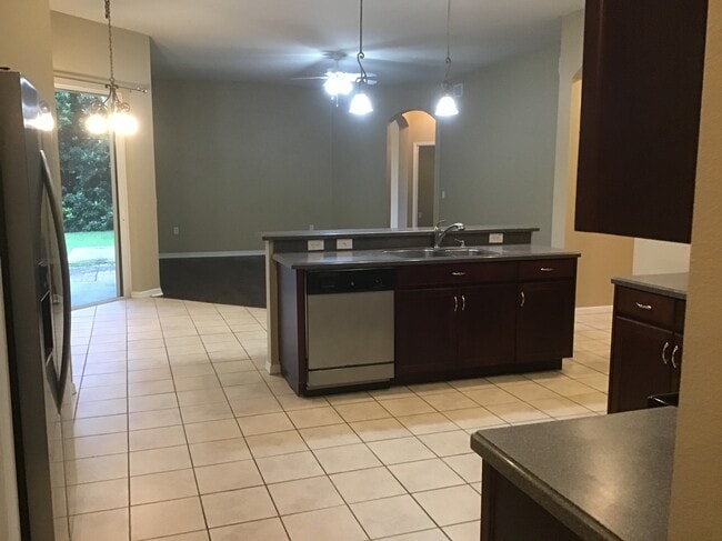 Photo - 16150 Bridgepark Dr