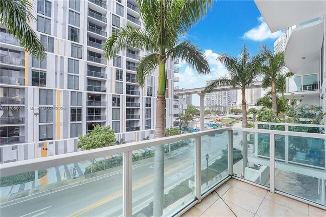 Photo - 41 SE 5th St Unit 304