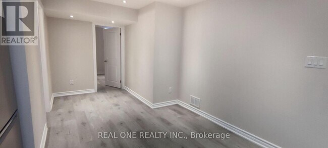 Photo - 22 Cloverridge Ave